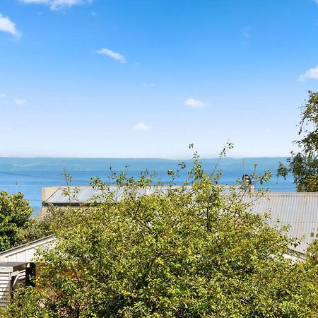 Waitahanui Lake House - Lake Taupo Holiday Home Eksteriør bilde