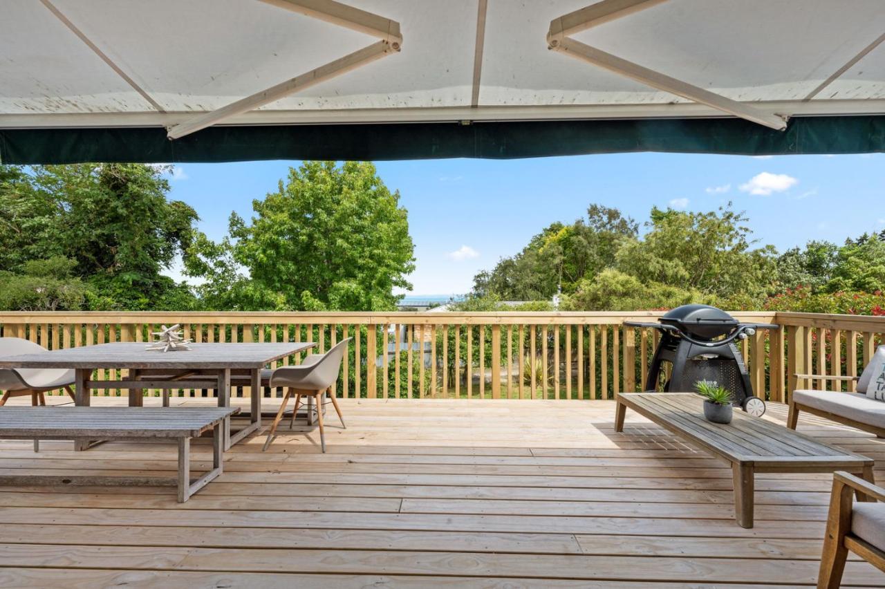 Waitahanui Lake House - Lake Taupo Holiday Home Eksteriør bilde
